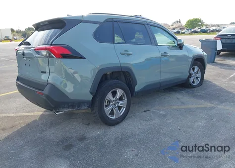 2023 Toyota Rav4 Xle z USA, uszkodzony, nr VIN 2T3W1RFV5PW278056